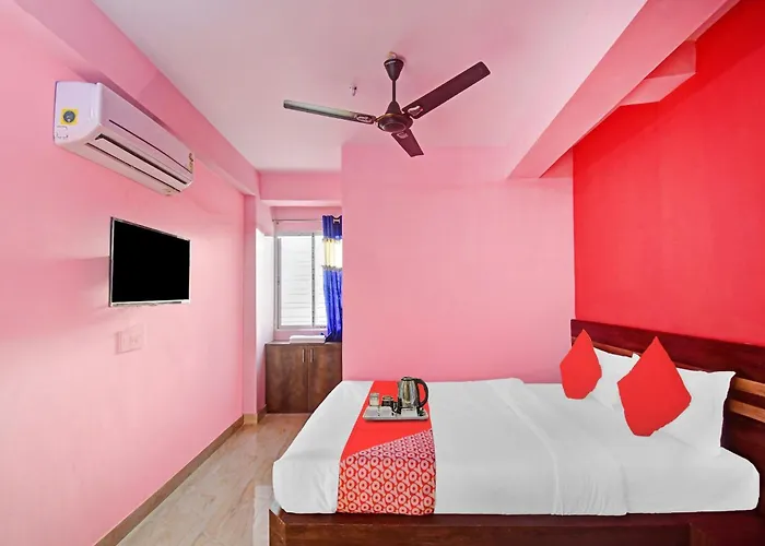 Flagship Shyamali Guest House